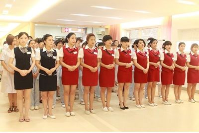 服務(wù)禮儀培訓(xùn)大全，提升農(nóng)副產(chǎn)品餐廳魅力